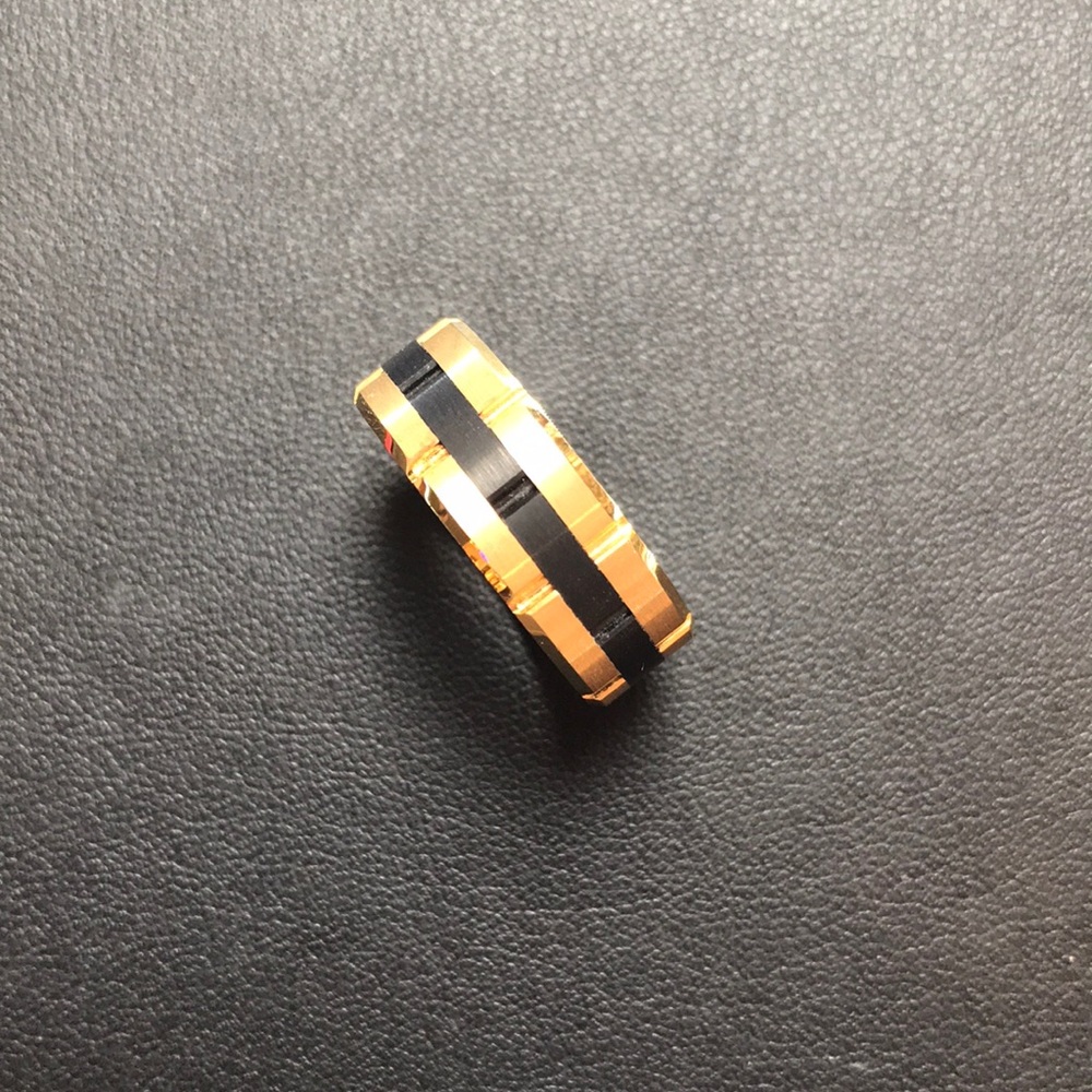 Tungsten Carbide Ring size 10